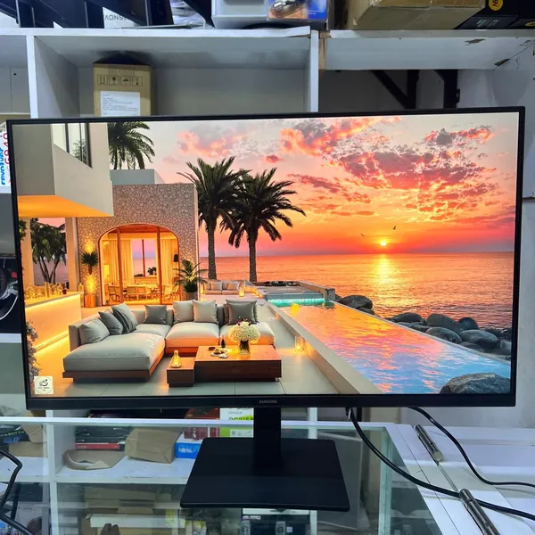 Samsung 27" Essential Monitor S3 S30GD Full HD Monitor (LS27D30GAMXUE)