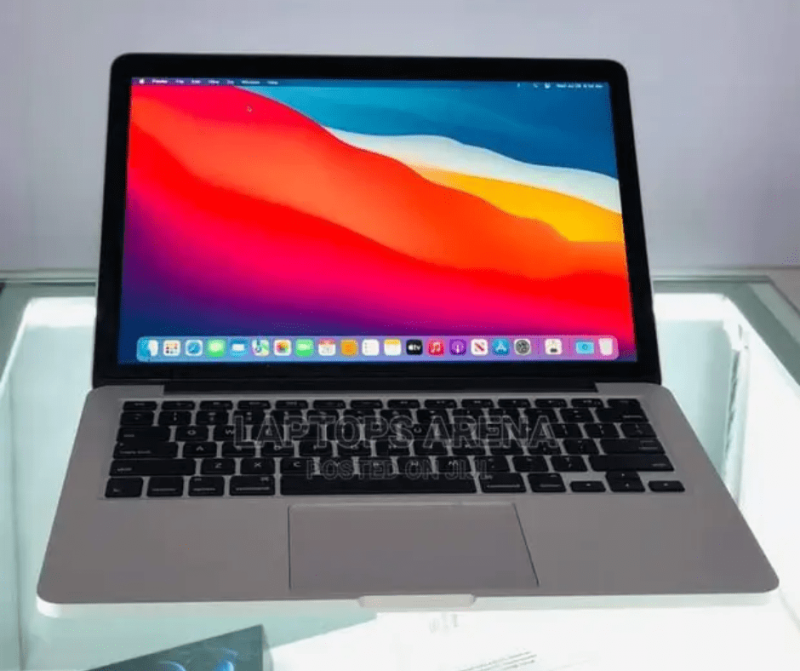 Macbook Pro 2014 2.6Ghz Core i5 – 8gb RAM – 256gb SSD